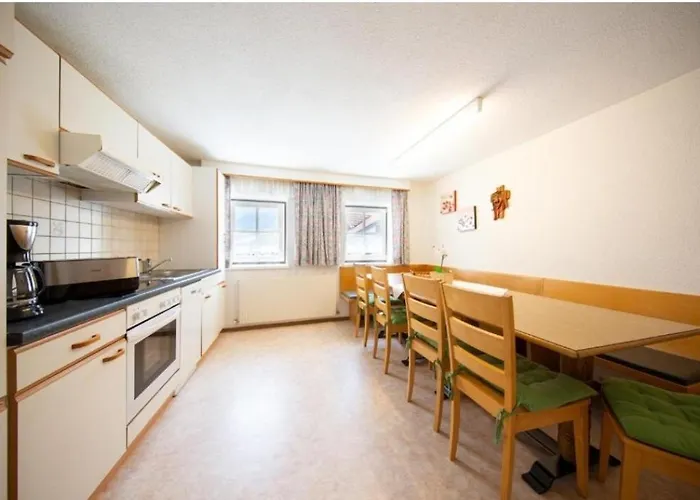 Farmerhouse By Northsouth Aparthments Зёльден