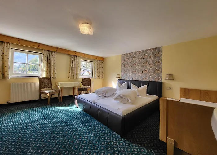 Farmerhouse By Northsouth Aparthments Hébergement de vacances